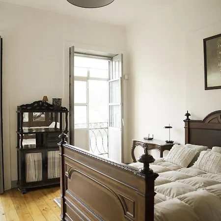 Eiffel Riverside Apartment *
