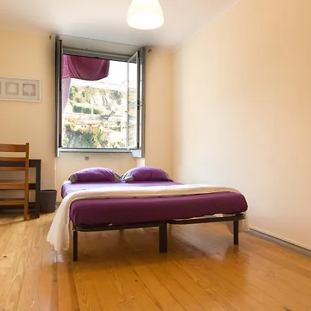 Apartment Eiffel Riverside Porto